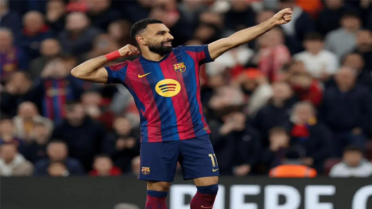شبكة كتالونية تضغط على إدارة برشلونة لحسم صفقة ضم محمد صلاح قريباً